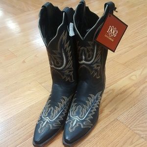 Lucchese 1883 ladies black boots